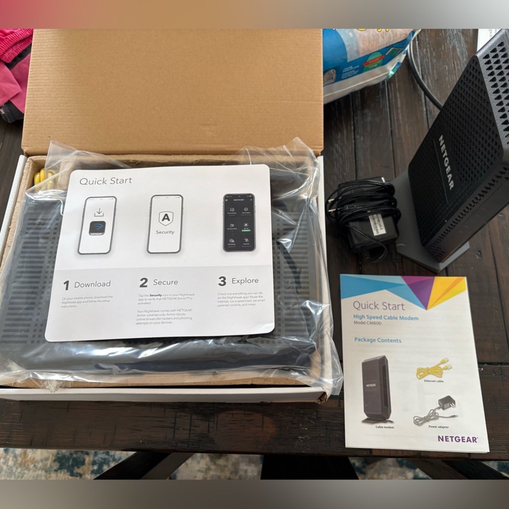 NETGEAR AC1750 Smart WiFi Router - Black & High Speed Cable Modem - Picture 5 of 8